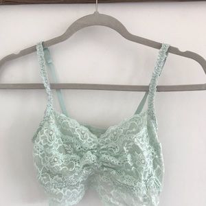 Victoria’s Secret Mint Shimmer Lace Bralette / M